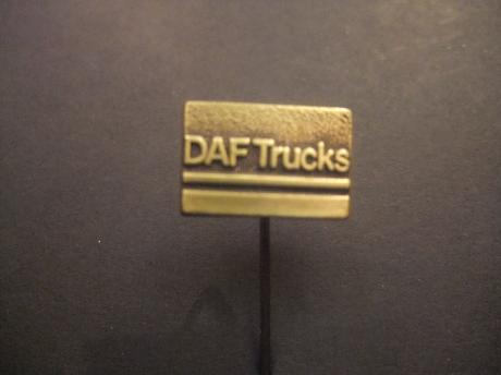 DAF trucks logo bronskleurig